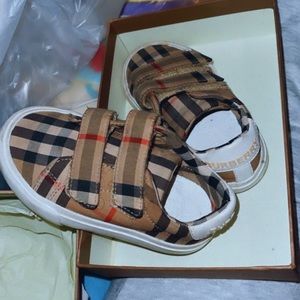 Burberry Sneakers